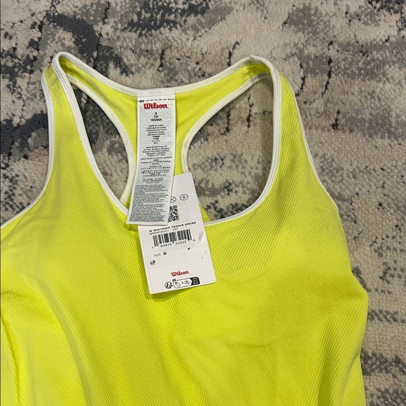 Women’s Wilson yellow tennis dress - Picture 2 of 4